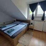 Apartmaji Slatenik Lägenhet Bovec