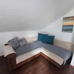 Apartmaji Slatenik Lägenhet *
