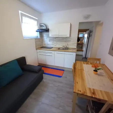 Apartmaji Slatenik Διαμέρισμα