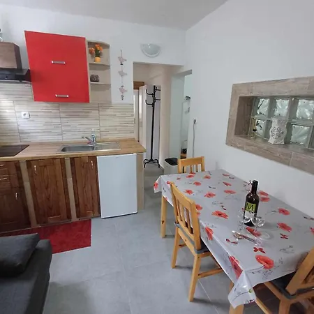 Apartmaji Slatenik Διαμέρισμα Bovec