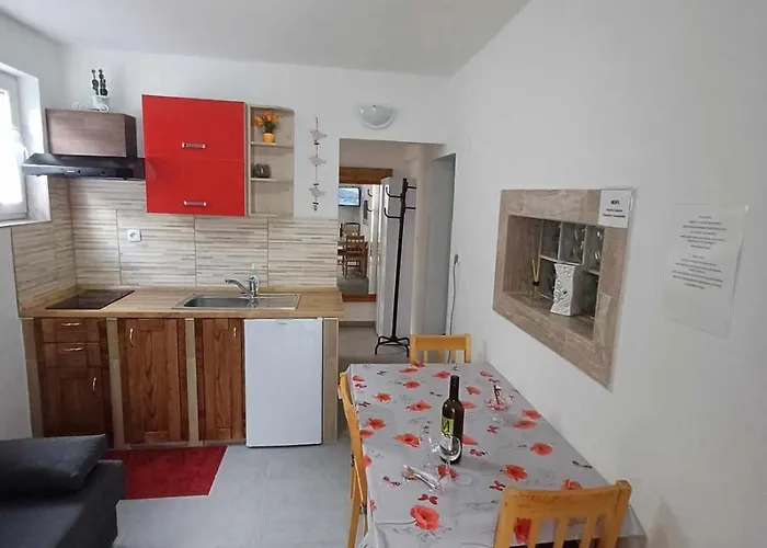 דירה Apartmaji Slatenik *