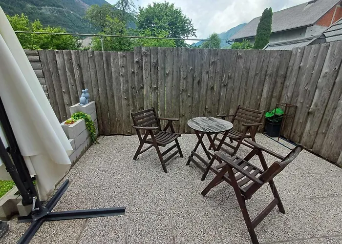 דירה Apartmaji Slatenik בובק