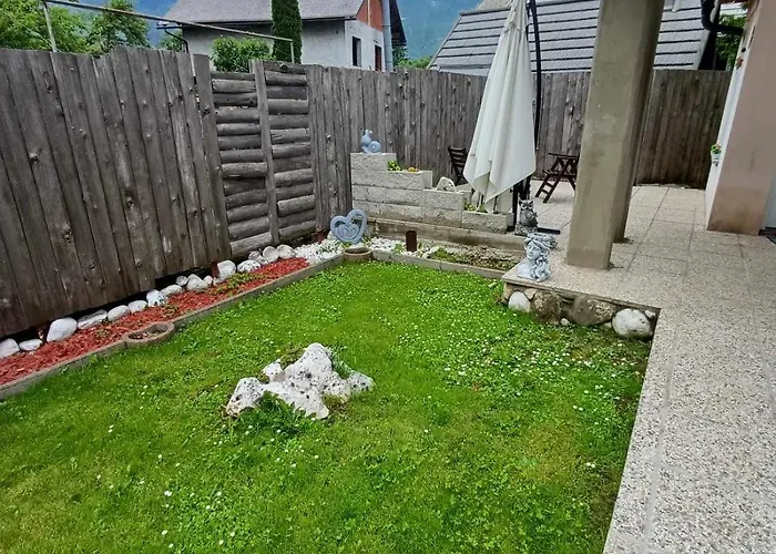 Apartment Apartmaji Slatenik