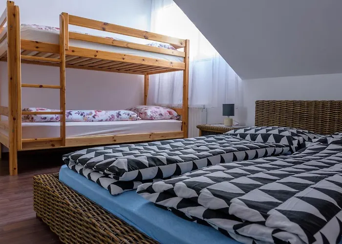 דירה Apartmaji Slatenik *