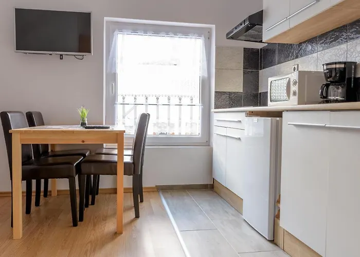דירה Apartmaji Slatenik *